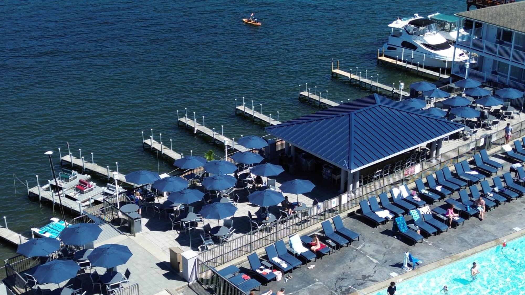 Georgian Lakeside Resort Lake George Exterior foto