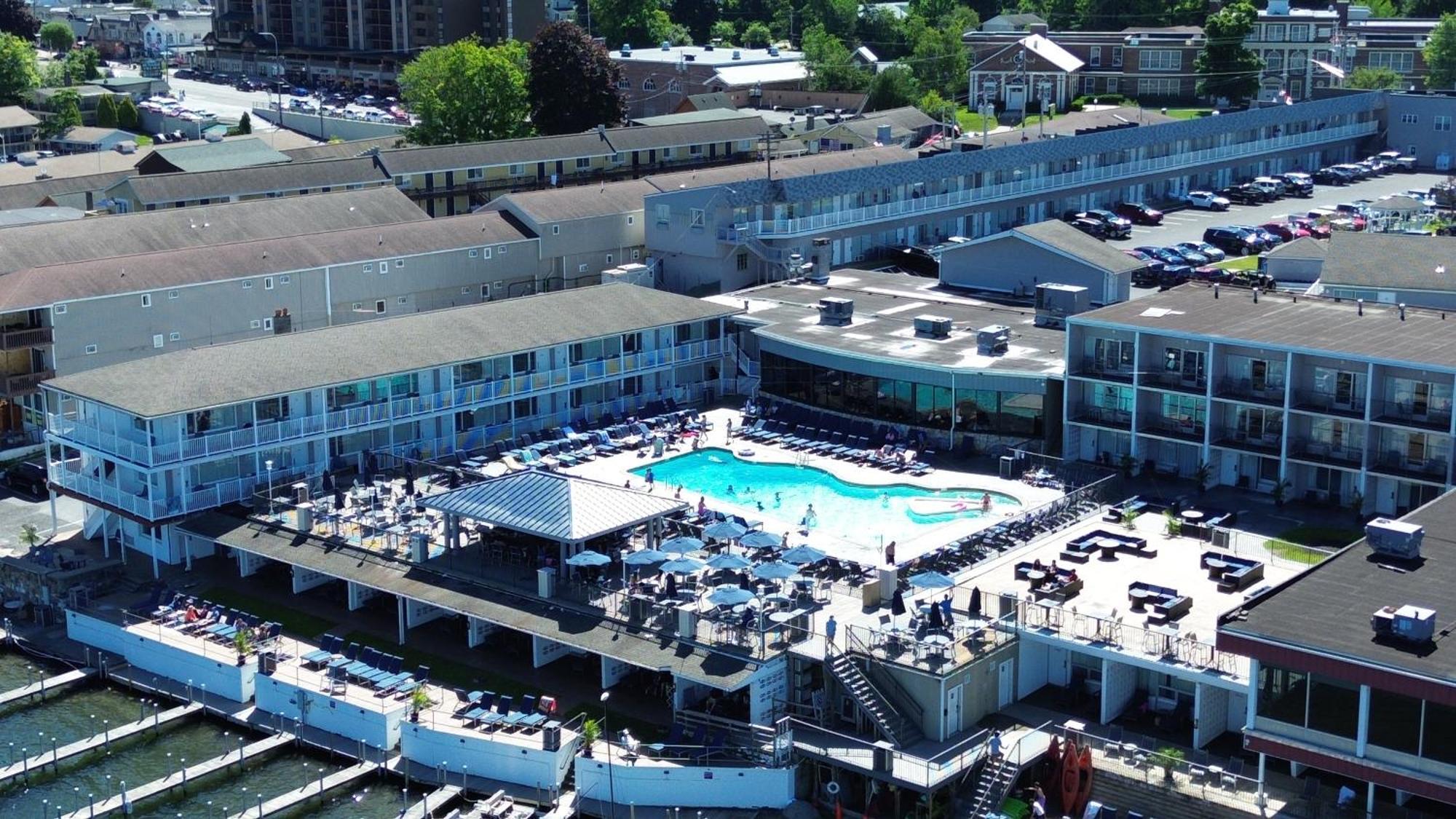 Georgian Lakeside Resort Lake George Exterior foto